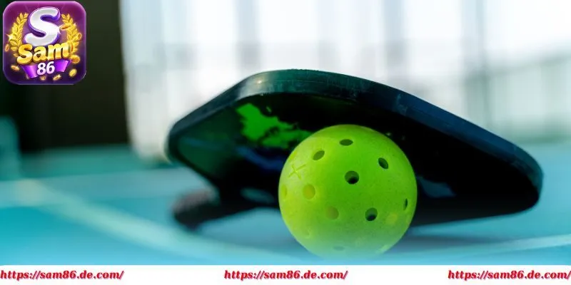 Pickleball với sự kết hợp độc đáo của nhiều môn thể thao